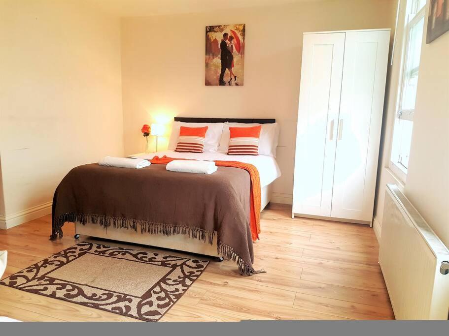Comfortable Studio Flat Near Central London Luaran gambar